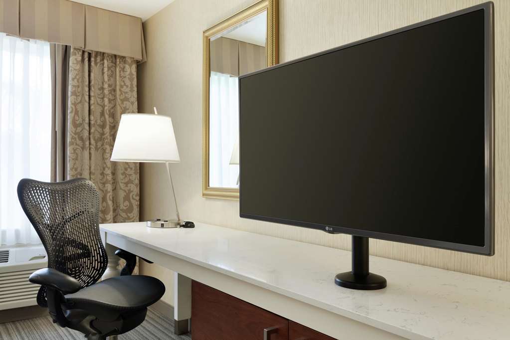 Hilton Garden Inn Gilroy Pokoj fotografie